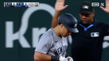 Anthony Volpe hustles to snag a double 