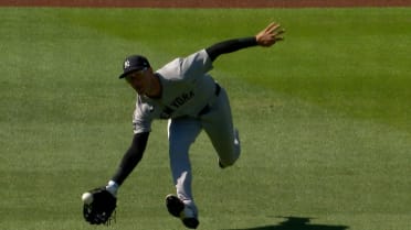 Cody Bellinger makes a great snag, nabs Lindor