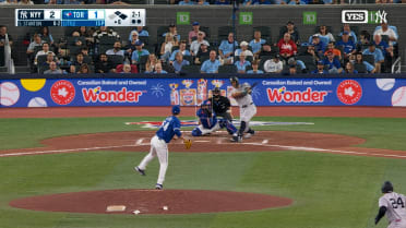 Giancarlo Stanton rips RBI single