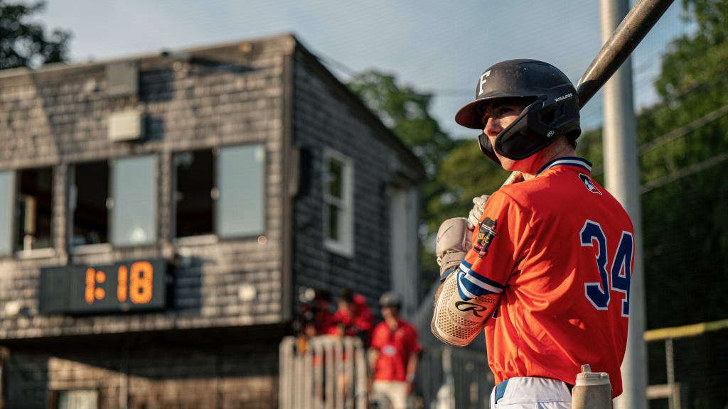 Harbor Hawks hang on by a thread in 5-3 victory against Firebirds