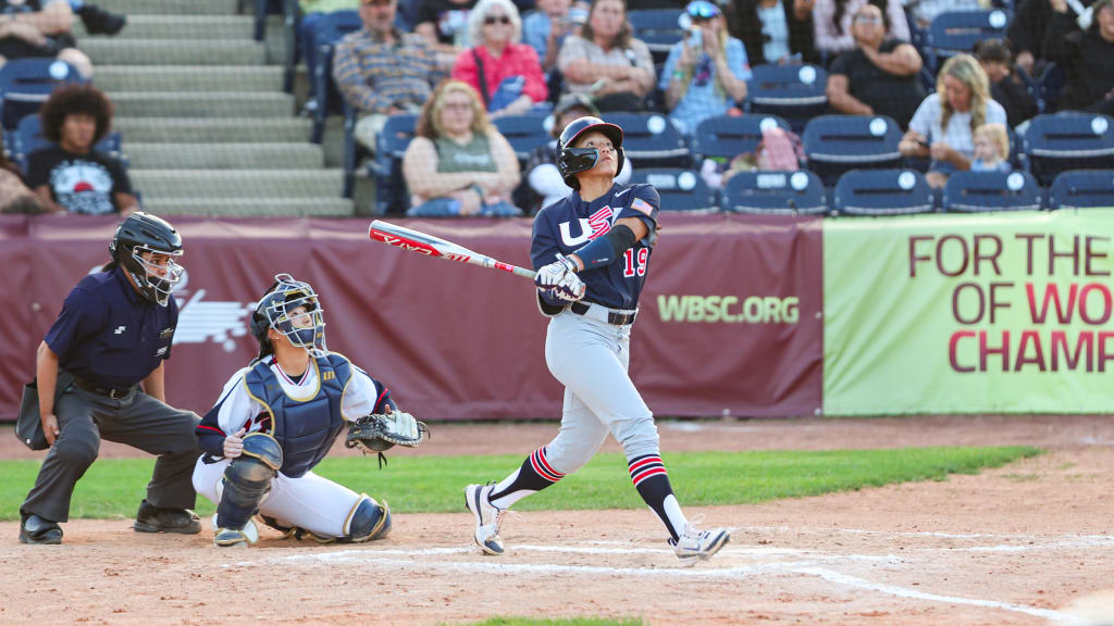 Team USA Cruises Past Korea in World Cup Group Stage Opener