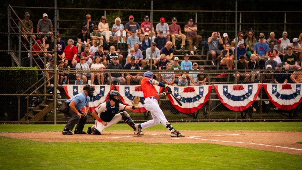 Harbor Hawks earn gritty win over Harwich Mariners