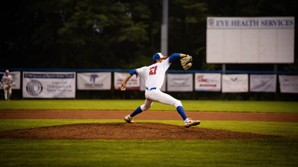 Harbor Hawks silence and outclass Gatemen in shutout victory