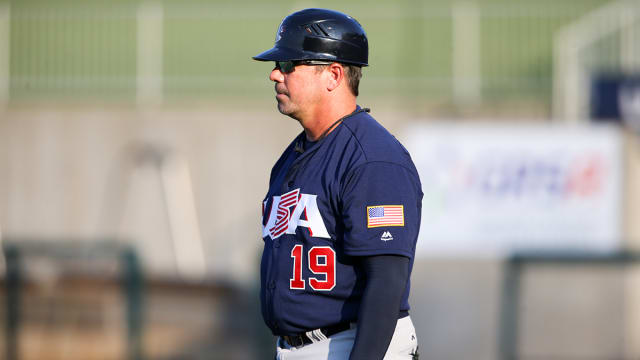 Arizona baseball coach Andy Lopez announces retirement