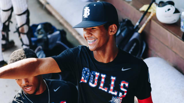 White Sox's 17U baseball showcase honors Chicago's rich Negro