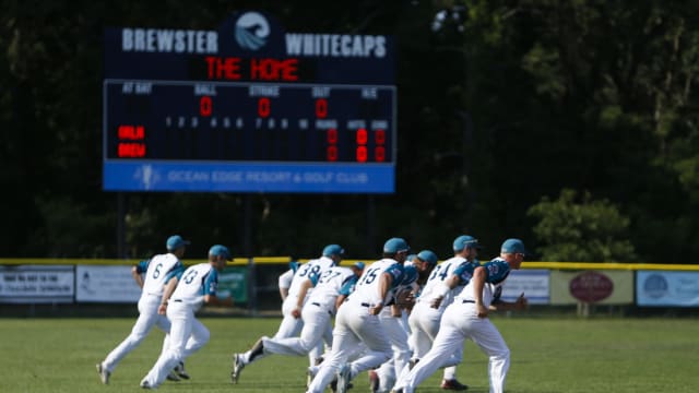 Brewster whitecaps online