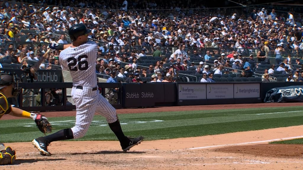 DJ LeMahieu's two-run double, 06/25/2023